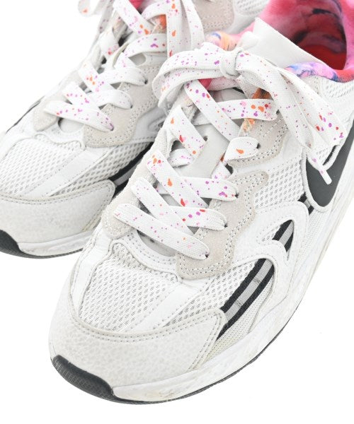 NIKE รองเท้าผ้าใบ