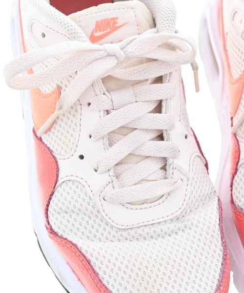 NIKE รองเท้าผ้าใบ