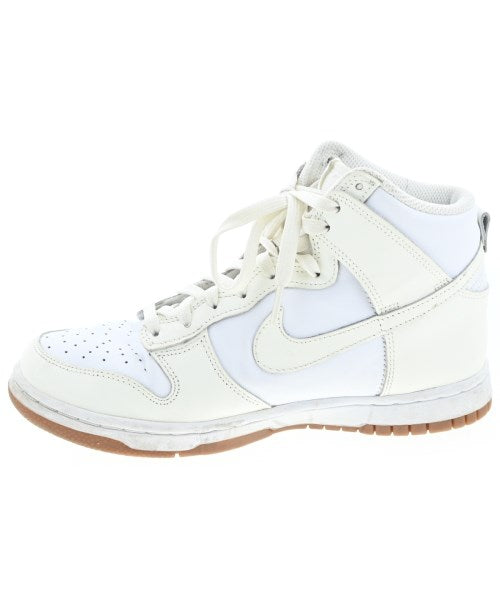 NIKE รองเท้าผ้าใบ