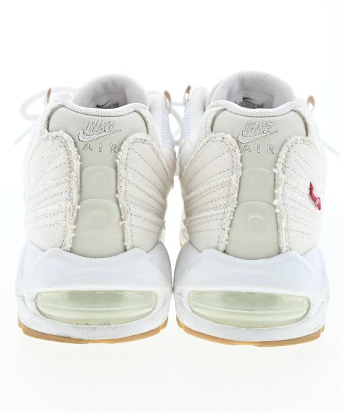 NIKE รองเท้าผ้าใบ