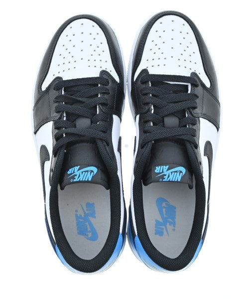 NIKE รองเท้าผ้าใบ