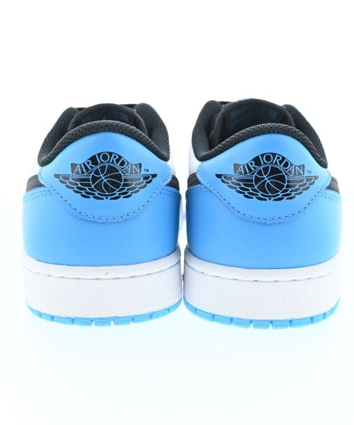 NIKE รองเท้าผ้าใบ
