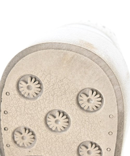 NIKE รองเท้าผ้าใบ