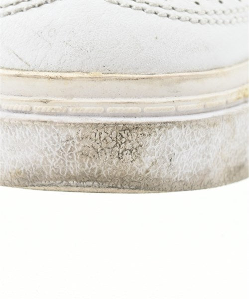 NIKE รองเท้าผ้าใบ