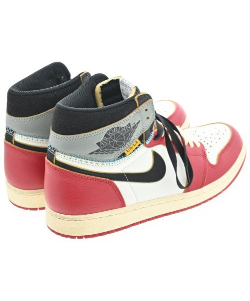NIKE รองเท้าผ้าใบ