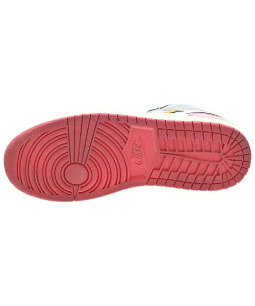 NIKE รองเท้าผ้าใบ