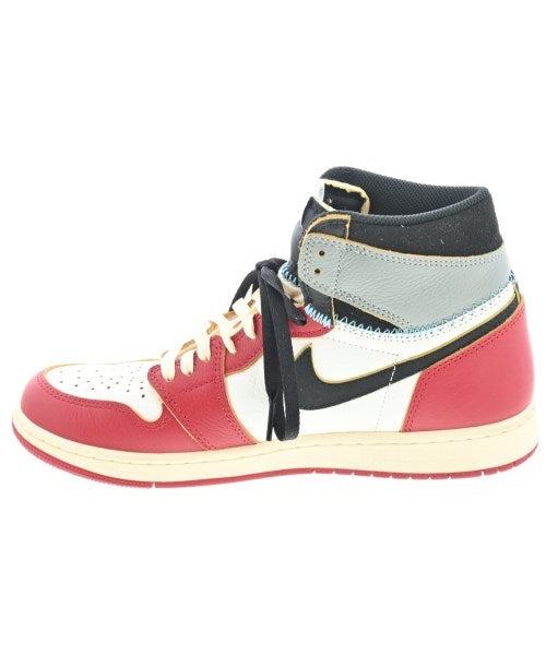 NIKE รองเท้าผ้าใบ