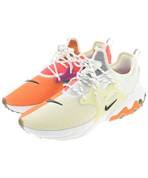 NIKE รองเท้าผ้าใบ