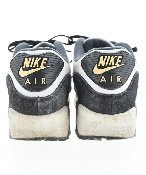 NIKE รองเท้าผ้าใบ
