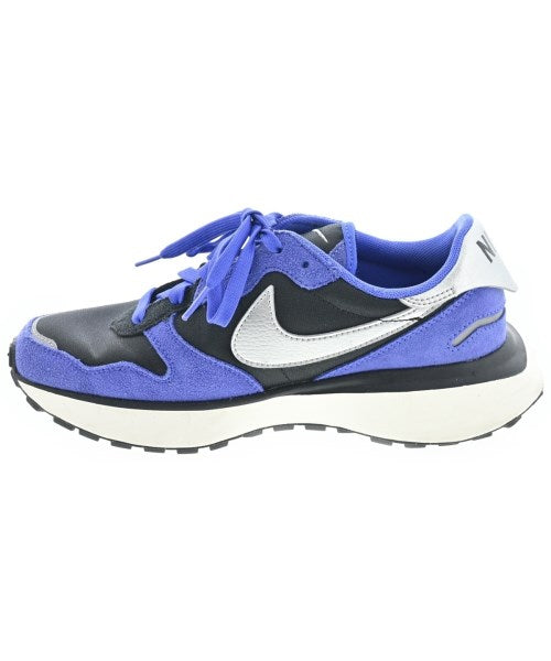 NIKE รองเท้าผ้าใบ