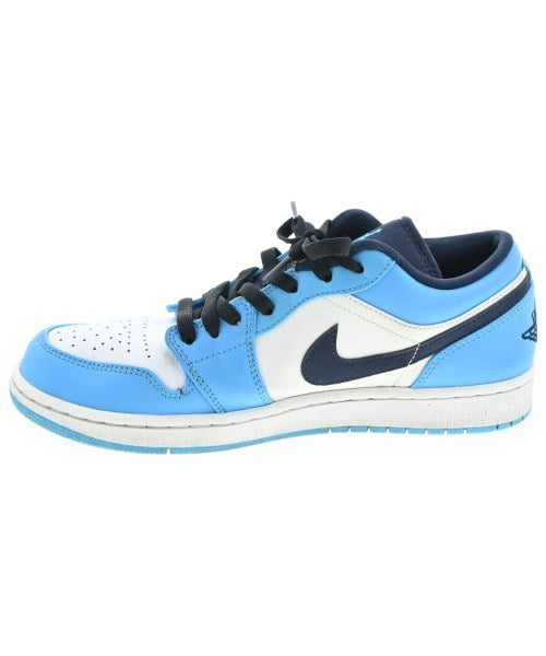 NIKE รองเท้าผ้าใบ