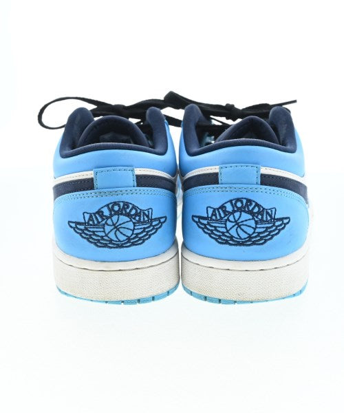 NIKE รองเท้าผ้าใบ