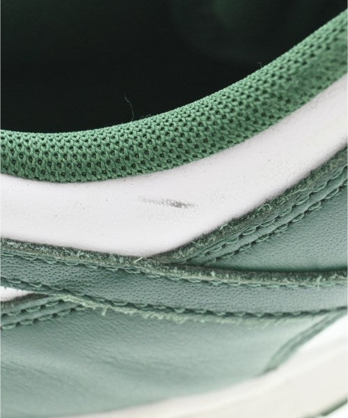 NIKE รองเท้าผ้าใบ