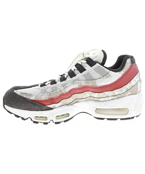 NIKE รองเท้าผ้าใบ