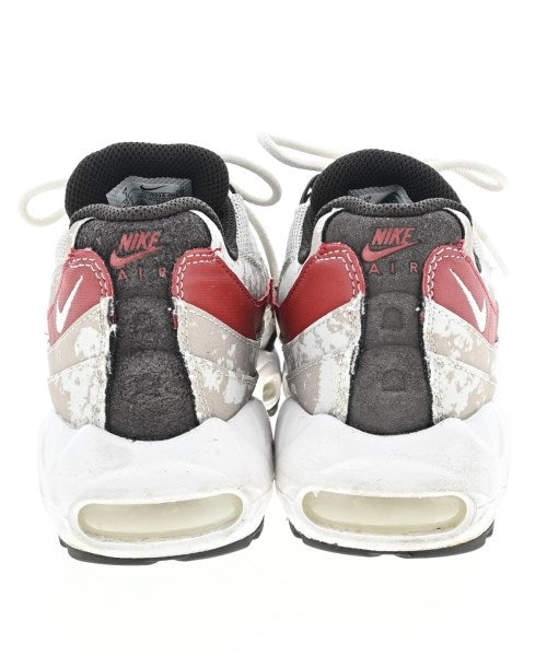 NIKE รองเท้าผ้าใบ