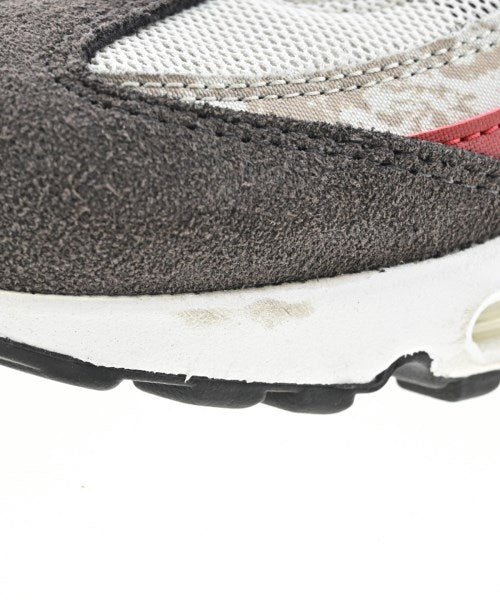 NIKE รองเท้าผ้าใบ