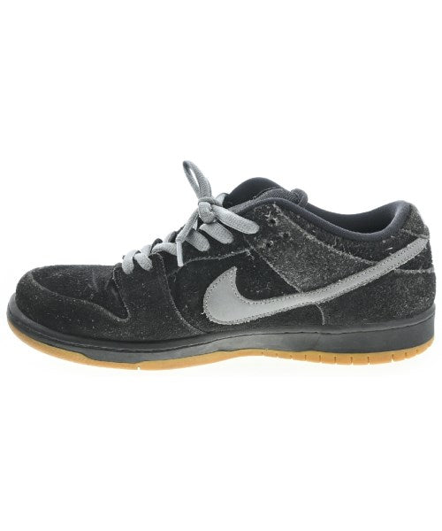 NIKE รองเท้าผ้าใบ
