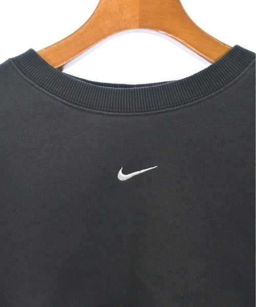 NIKE เสื้อสเวตเตอร์