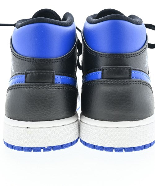 NIKE รองเท้าผ้าใบ
