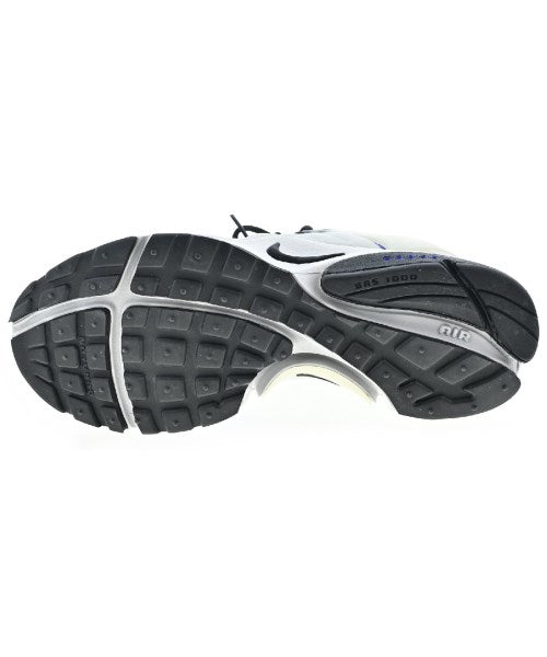 NIKE รองเท้าผ้าใบ