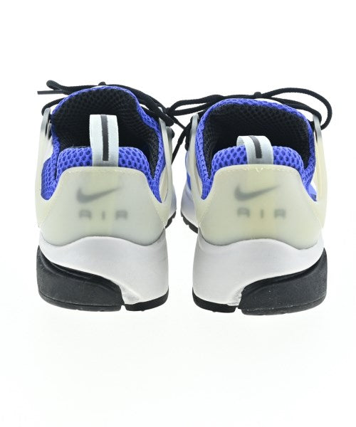 NIKE รองเท้าผ้าใบ