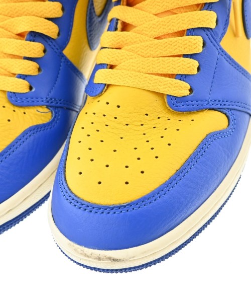 NIKE รองเท้าผ้าใบ