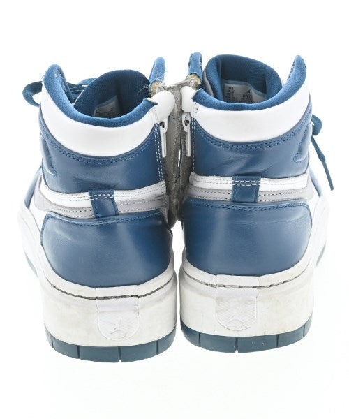 NIKE รองเท้าผ้าใบ