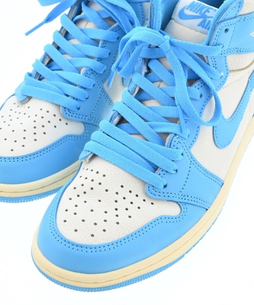 NIKE รองเท้าผ้าใบ