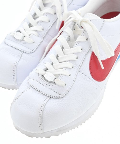 NIKE รองเท้าผ้าใบ