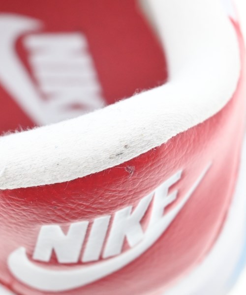 NIKE รองเท้าผ้าใบ