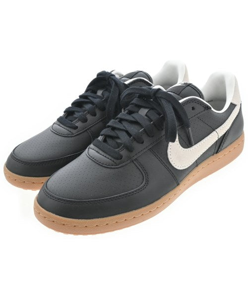 NIKE รองเท้าผ้าใบ