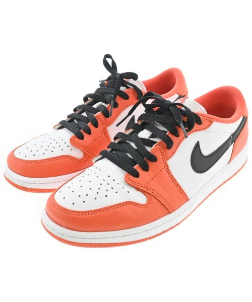 NIKE รองเท้าผ้าใบ