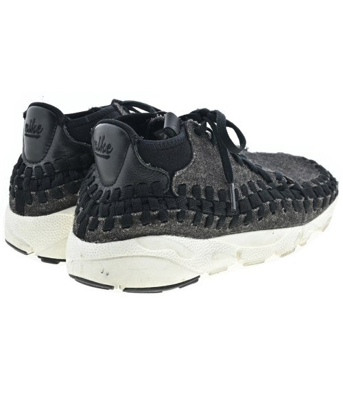 NIKE รองเท้าผ้าใบ