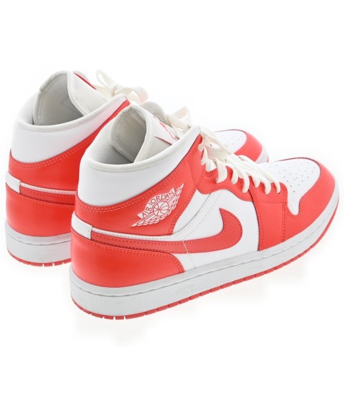 NIKE รองเท้าผ้าใบ