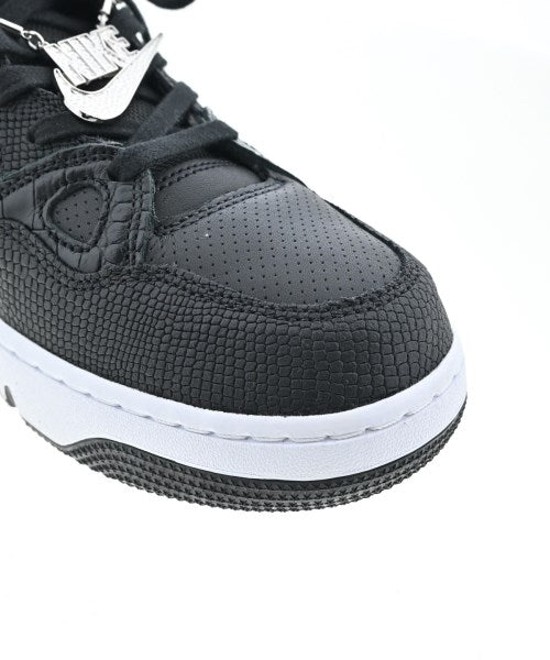NIKE รองเท้าผ้าใบ