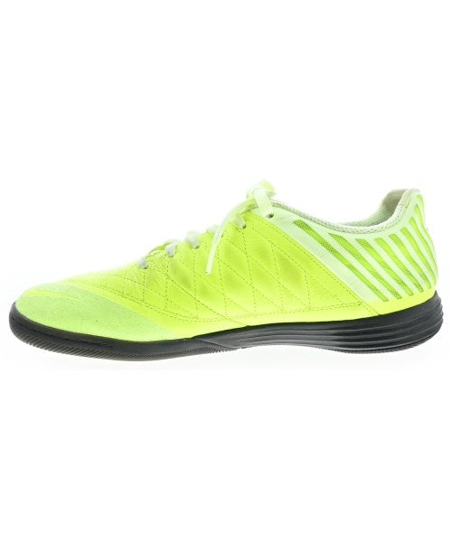 NIKE รองเท้าผ้าใบ