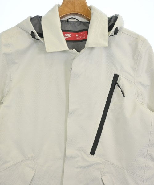 NIKE เสื้อโค้ท
