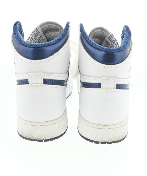NIKE รองเท้าผ้าใบ