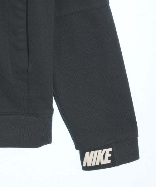 NIKE เสื้อยืด/เสื้อท็อปส์