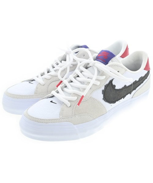 NIKE รองเท้าผ้าใบ