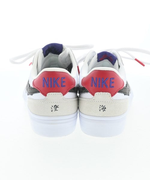 NIKE รองเท้าผ้าใบ