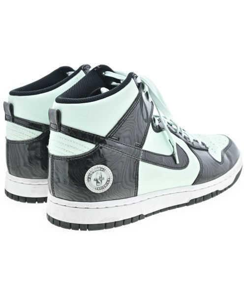 NIKE รองเท้าผ้าใบ