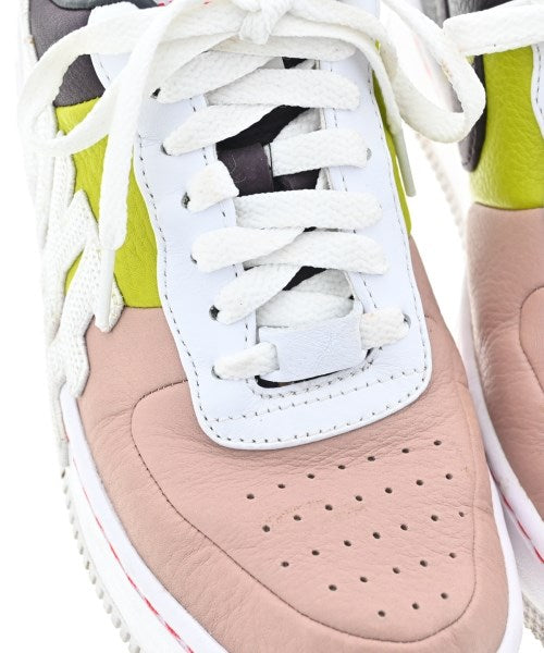 NIKE รองเท้าผ้าใบ