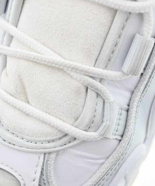 NIKE รองเท้าผ้าใบ