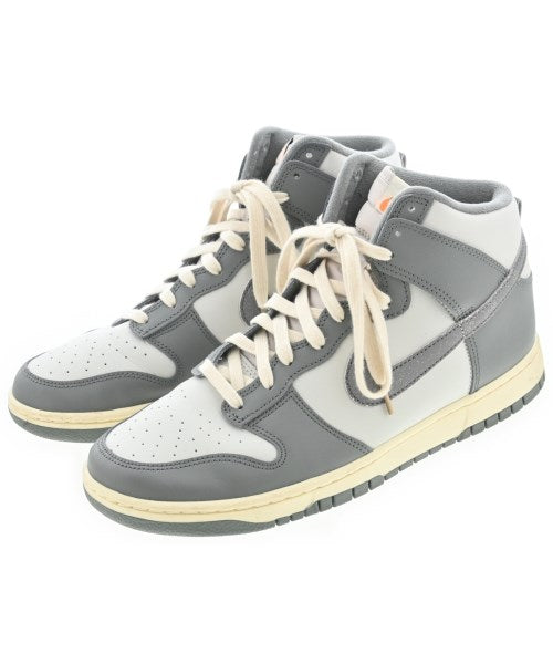 NIKE รองเท้าผ้าใบ