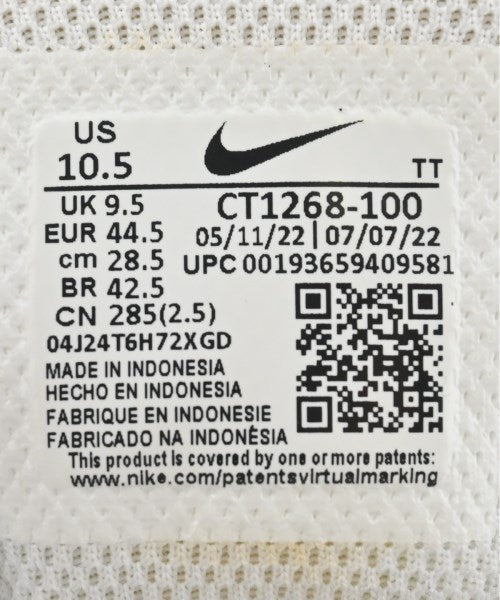 NIKE รองเท้าผ้าใบ