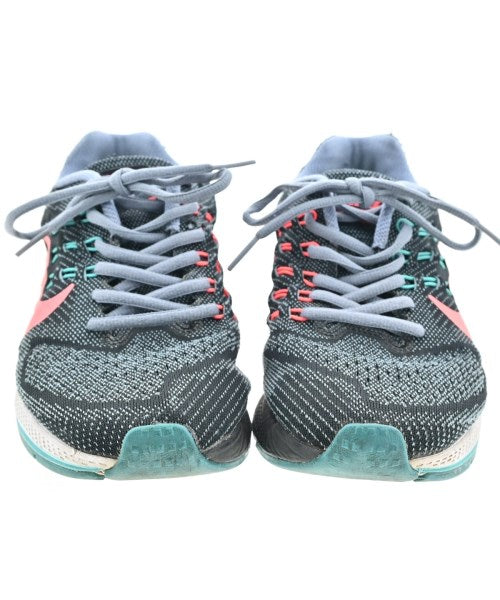 NIKE รองเท้าผ้าใบ