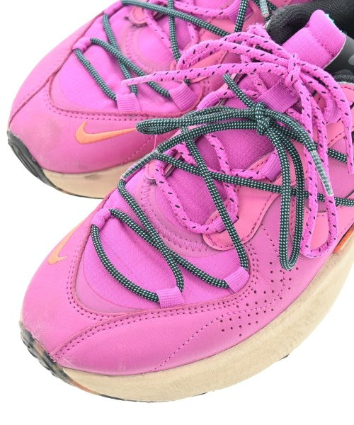 NIKE รองเท้าผ้าใบ