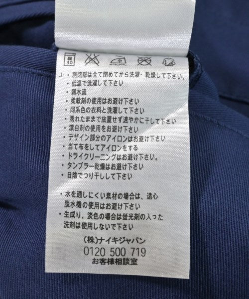 NIKE ชิโน่