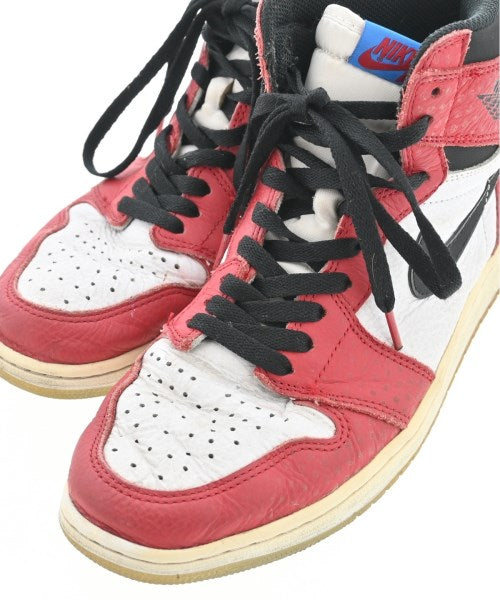 NIKE รองเท้าผ้าใบ